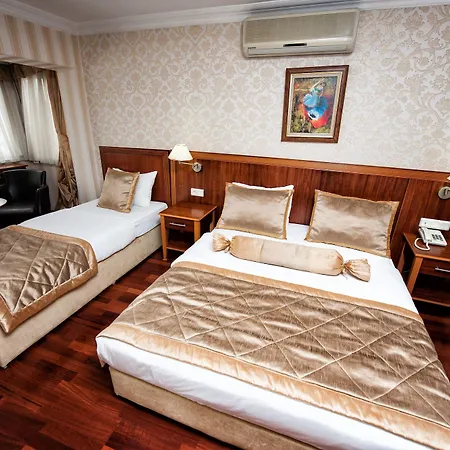 Centrum Hotell 3*