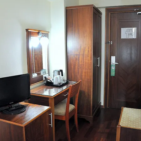 Centrum Hotel 3*