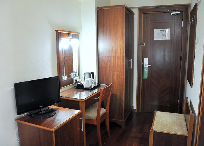 Centrum Отель 3*