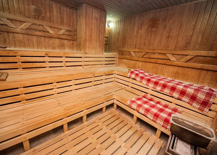 Отель Centrum 3*