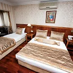 Centrum Hotel 3*