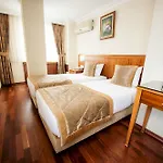 Centrum Hotel 3*