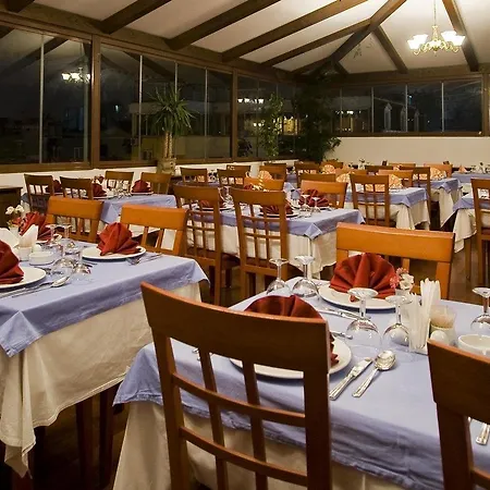 Centrum Otel 3*