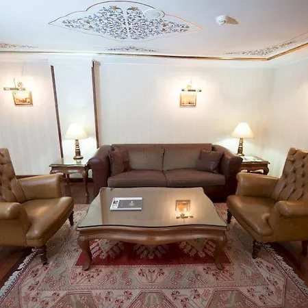 Centrum Otel 3*