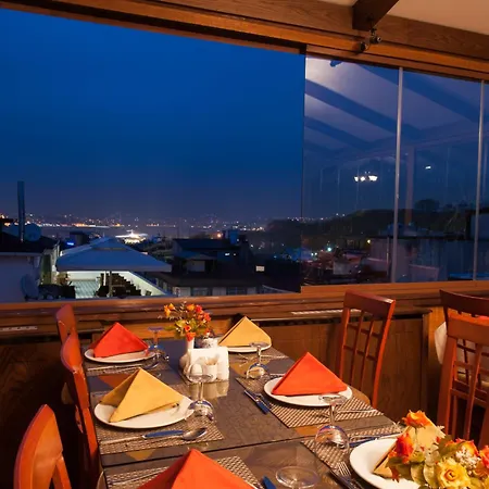 Centrum Otel 3*
